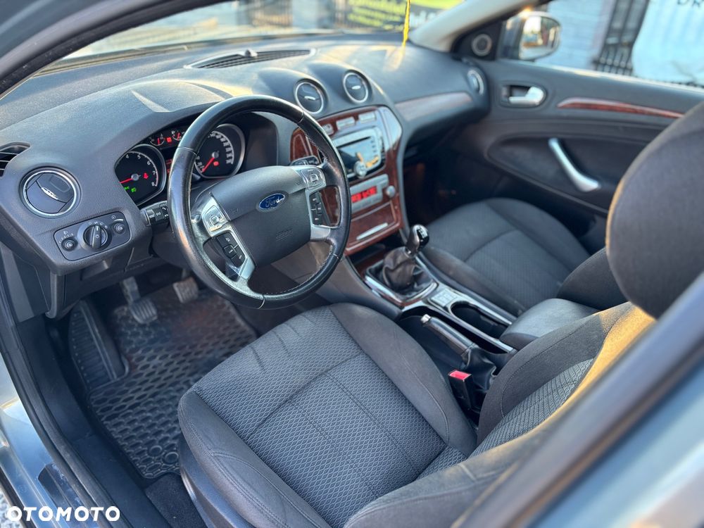Ford Mondeo - 6