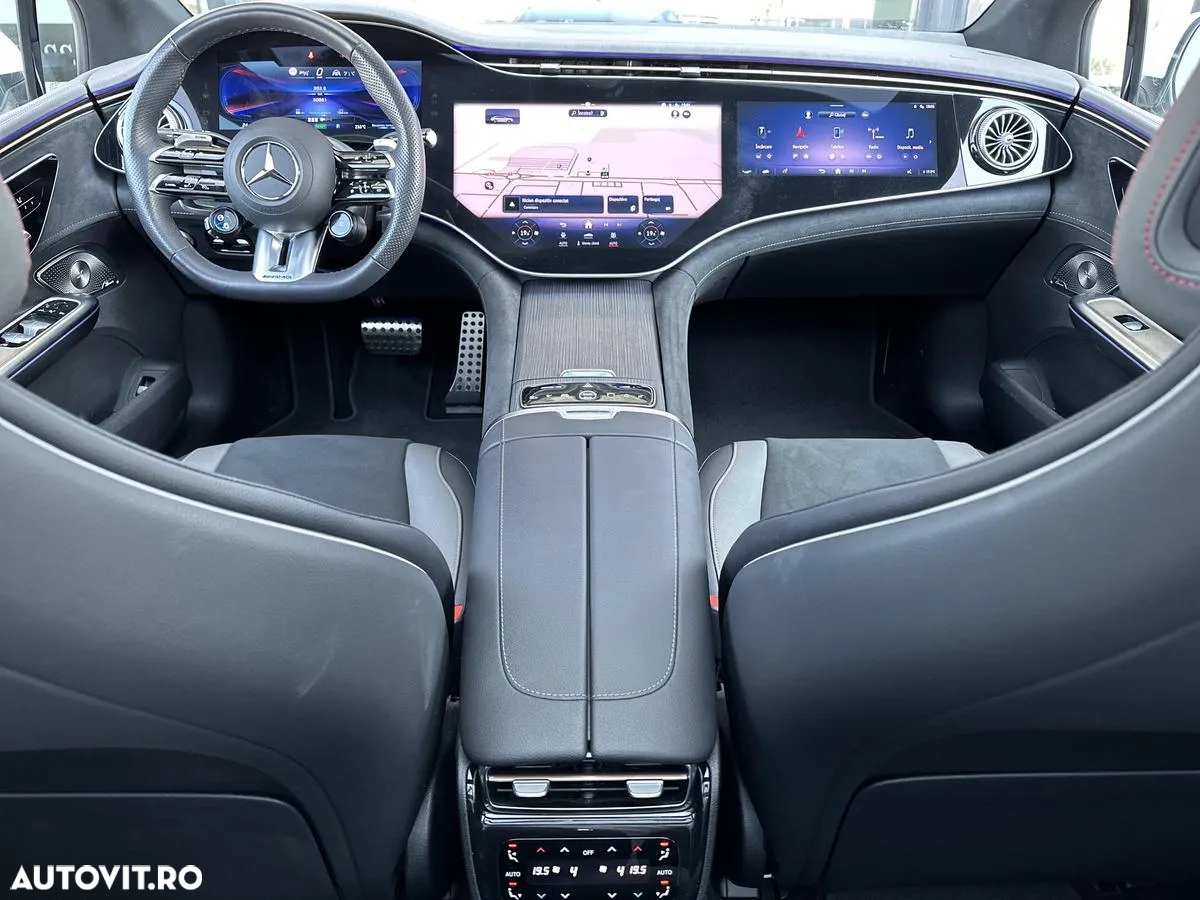 Mercedes-Benz EQE AMG 43 4MATIC - 12