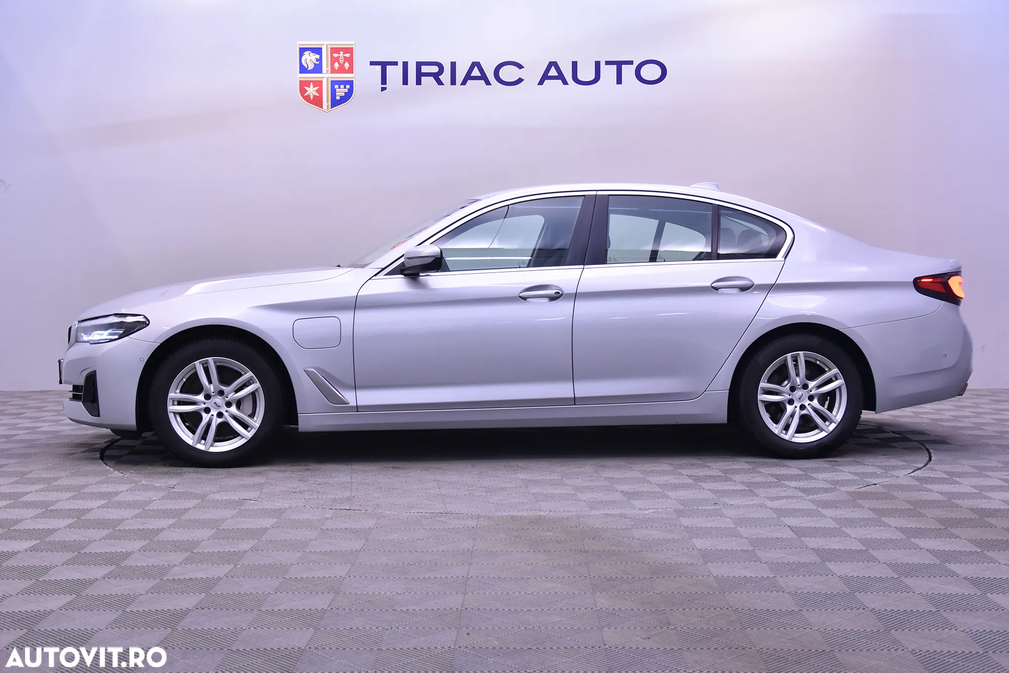 BMW Seria 5 530e AT PHEV - 2