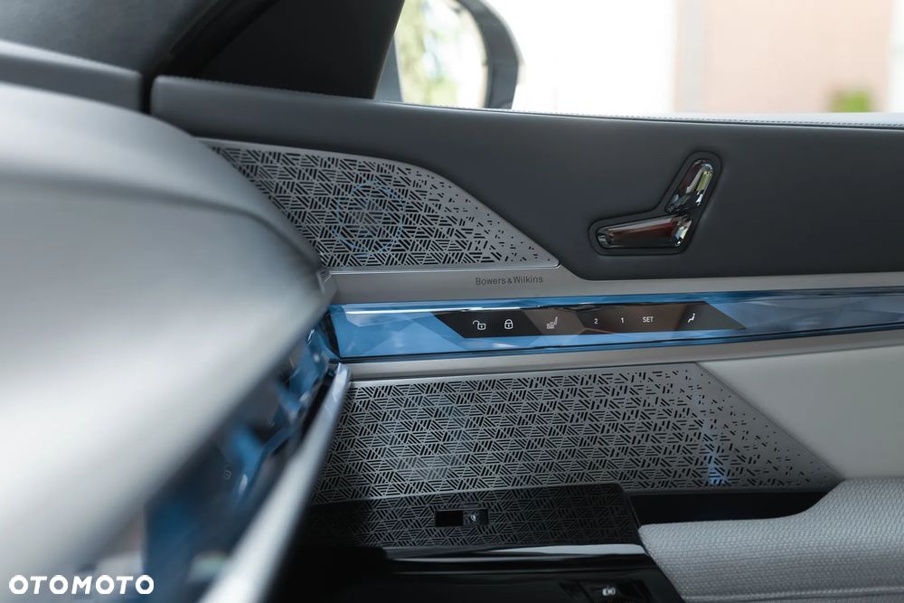 BMW i7 105.7kWh xDrive60 - 34