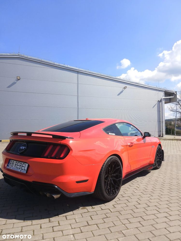 Ford Mustang 5.0 V8 GT - 1