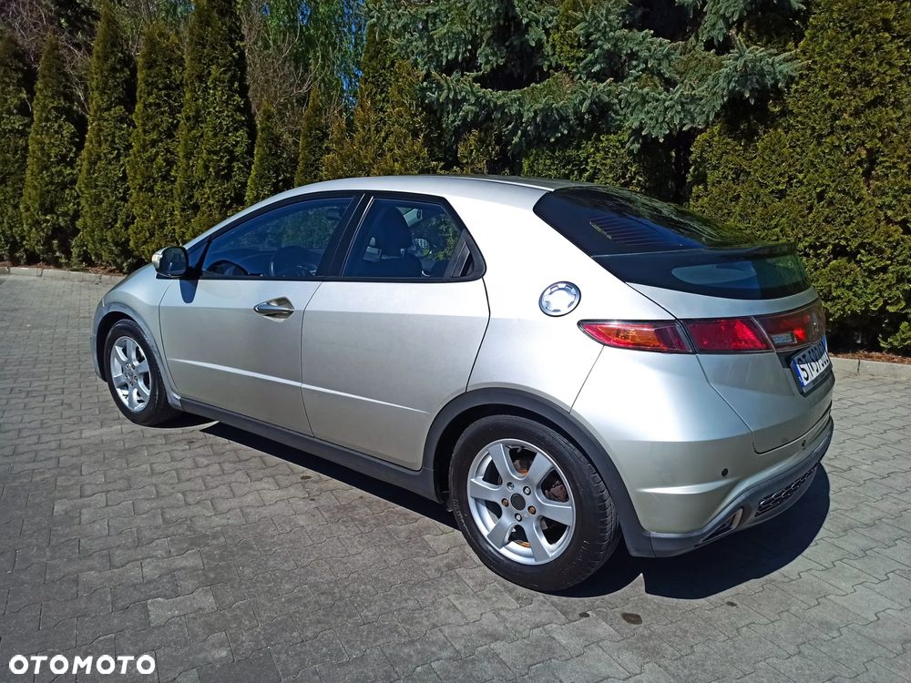 Honda Civic 1.8 Comfort - 4