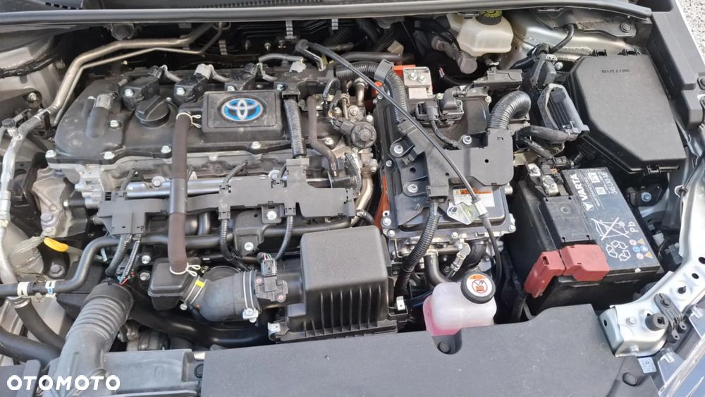 Toyota Corolla 1.8 Hybrid Style - 21