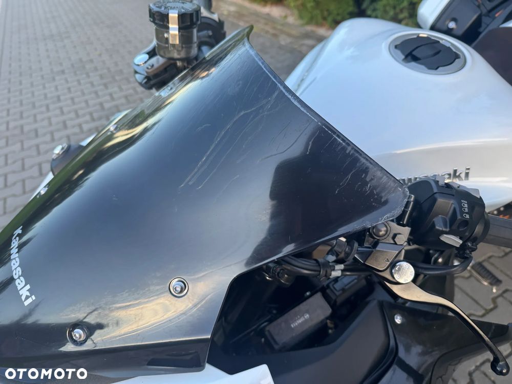 Kawasaki Ninja - 24