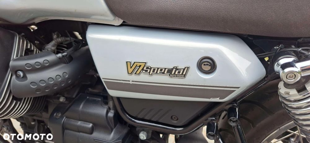 Moto Guzzi V7 - 11