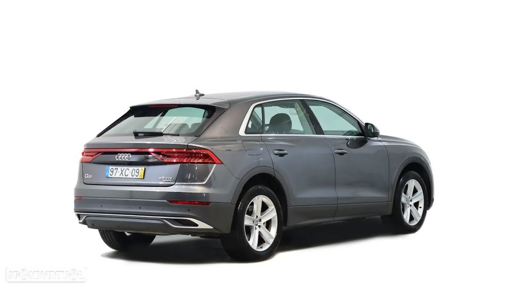 Audi Q8 - 2