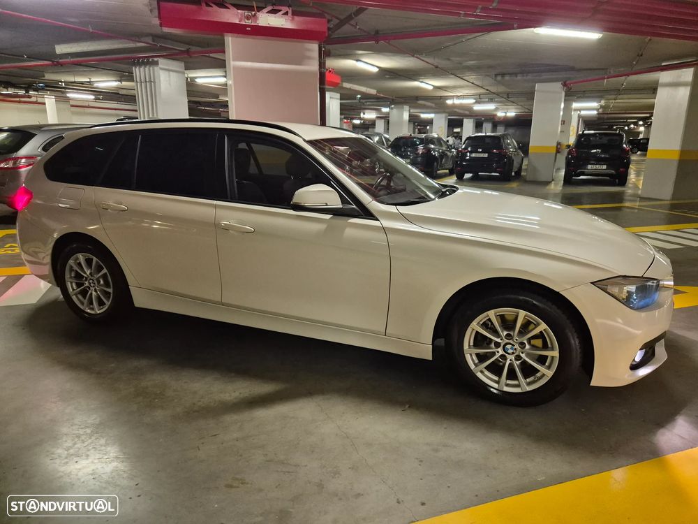 BMW 318 d Auto - 11