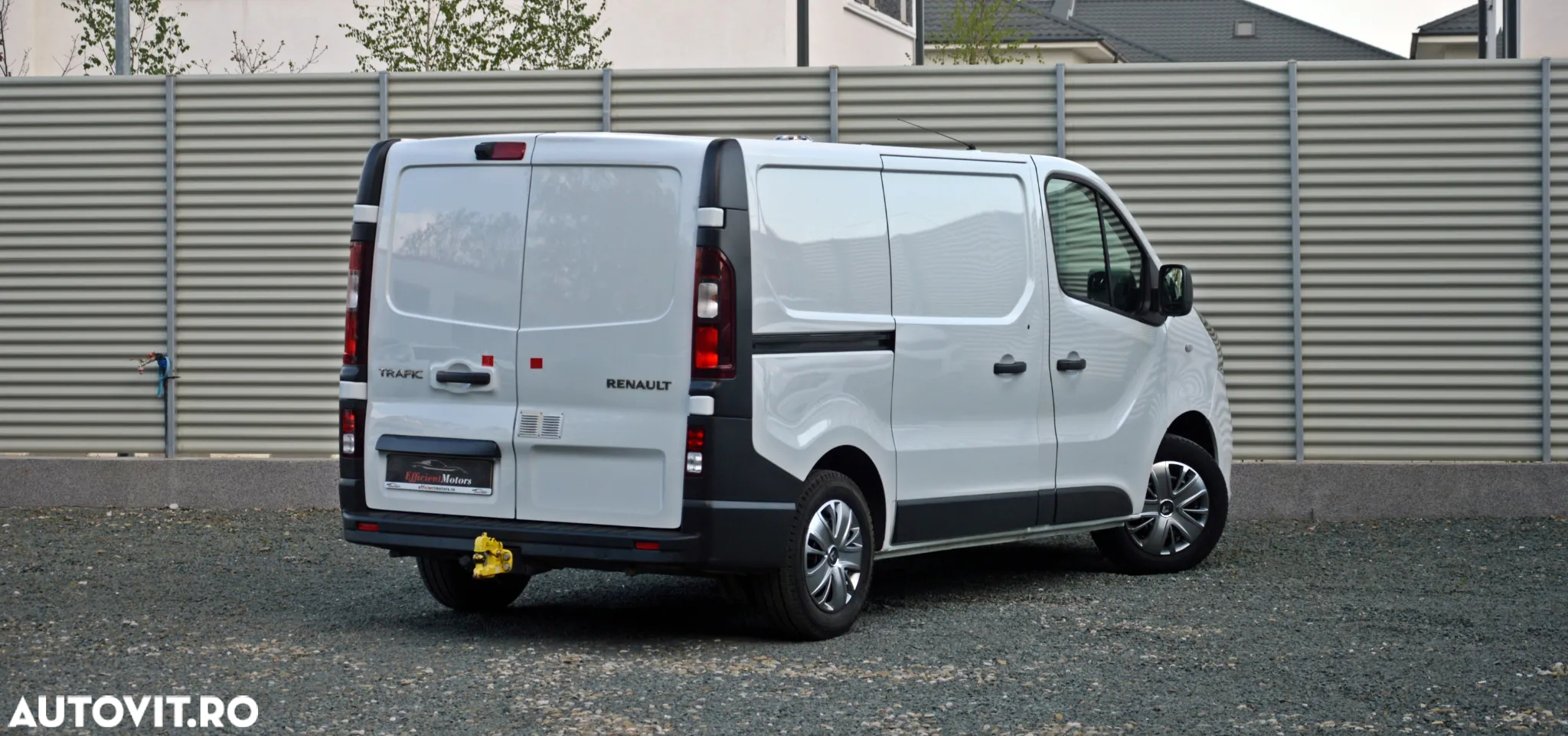 Renault Trafic - 13