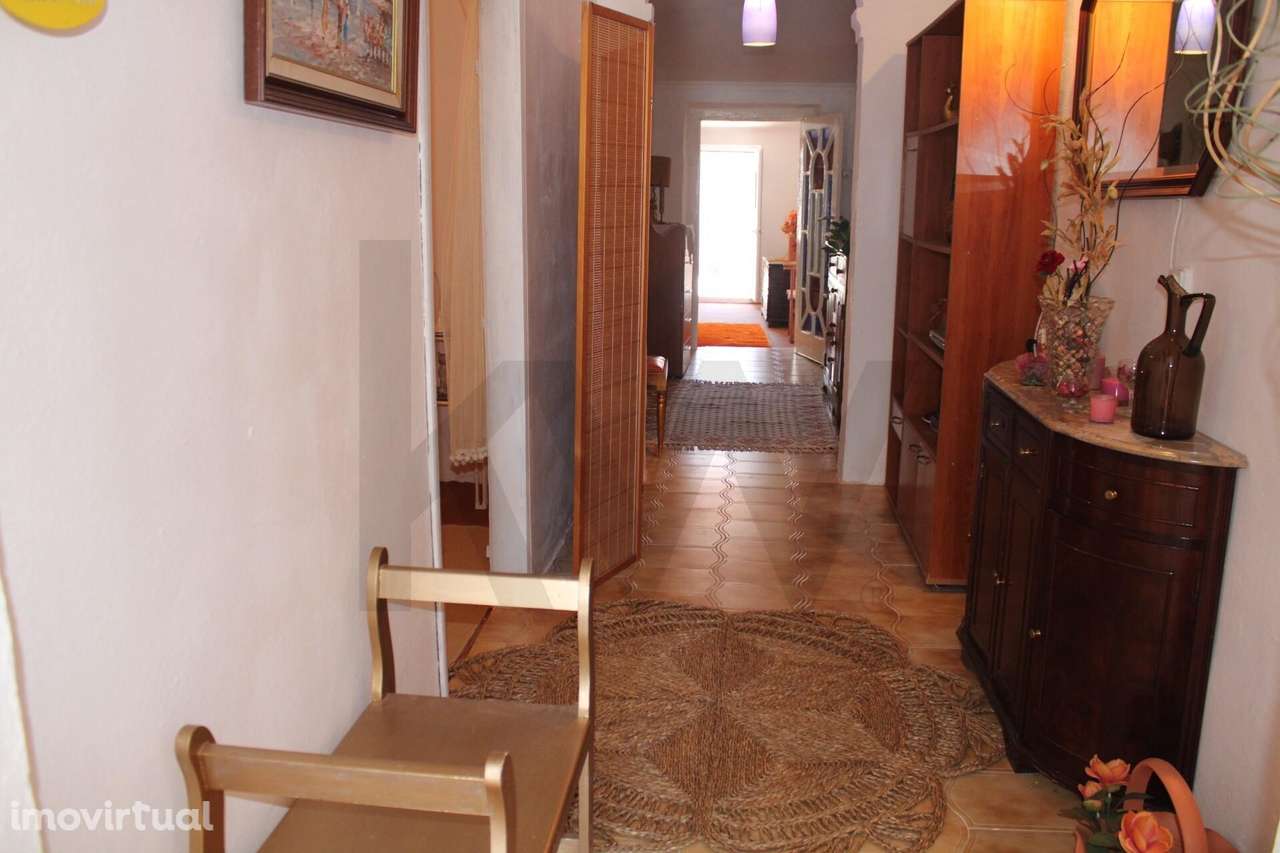 Vende-se Moradia T3 Mobilada com Logradouro em Baleizão - Beja - Grande imagem: 5/24