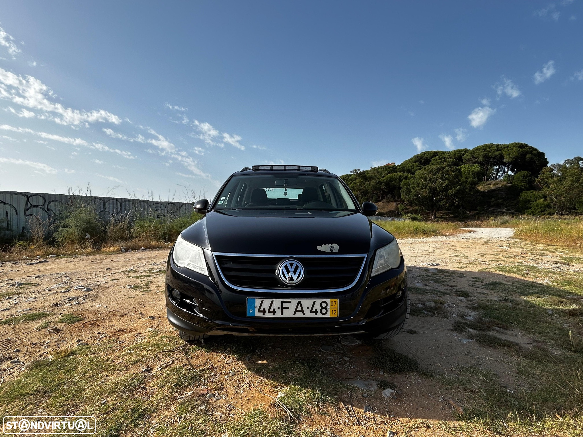 VW Tiguan 2.0 TDI Sport 4Motion - 14