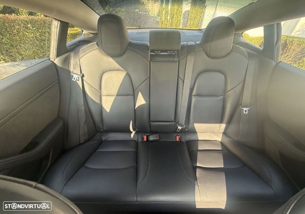 Tesla Model 3 Standard Range Plus RWD - 5