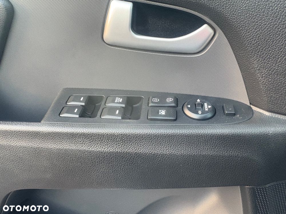 Kia Sportage - 10