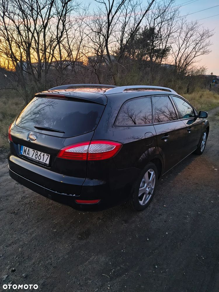 Ford Mondeo 1.6 Ghia - 3