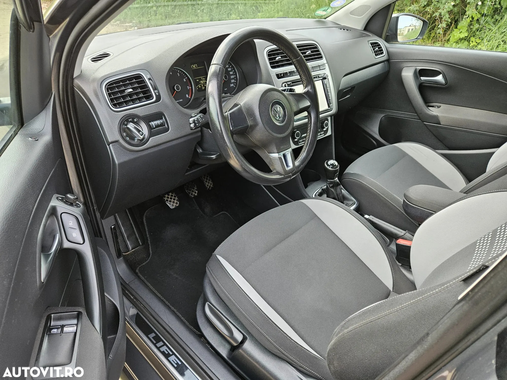 Volkswagen Polo 1.2 Life - 6