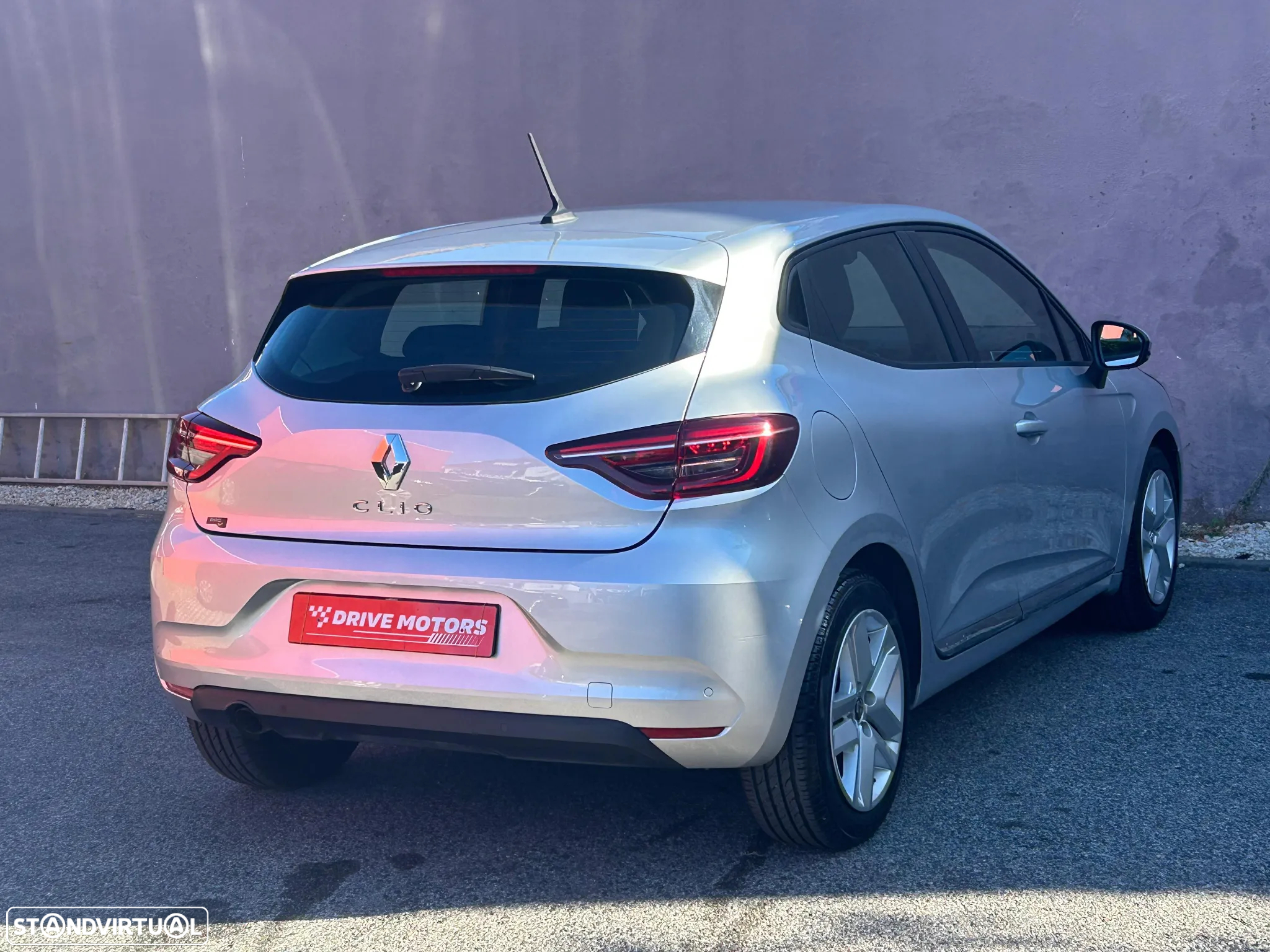 Renault Clio BLUE dCi 85 BUSINESS EDITION - 13