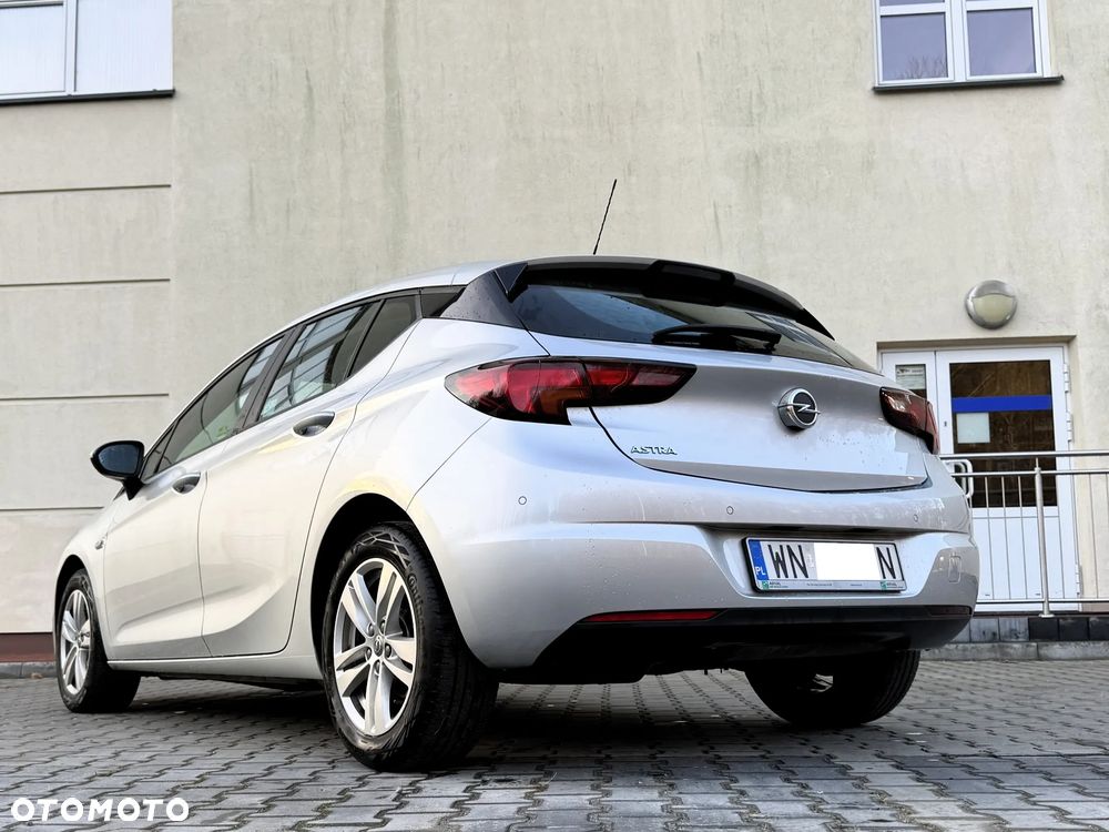 Opel Astra 1.2 T Edition S&S - 28