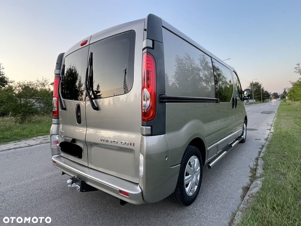 Opel Vivaro - 12