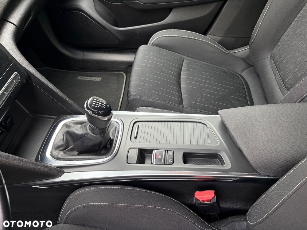 Renault Megane 1.5 Blue dCi Limited - 13