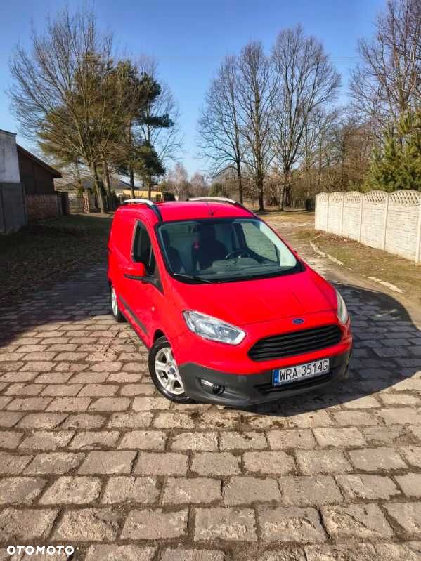 Ford Transit Courier - 1