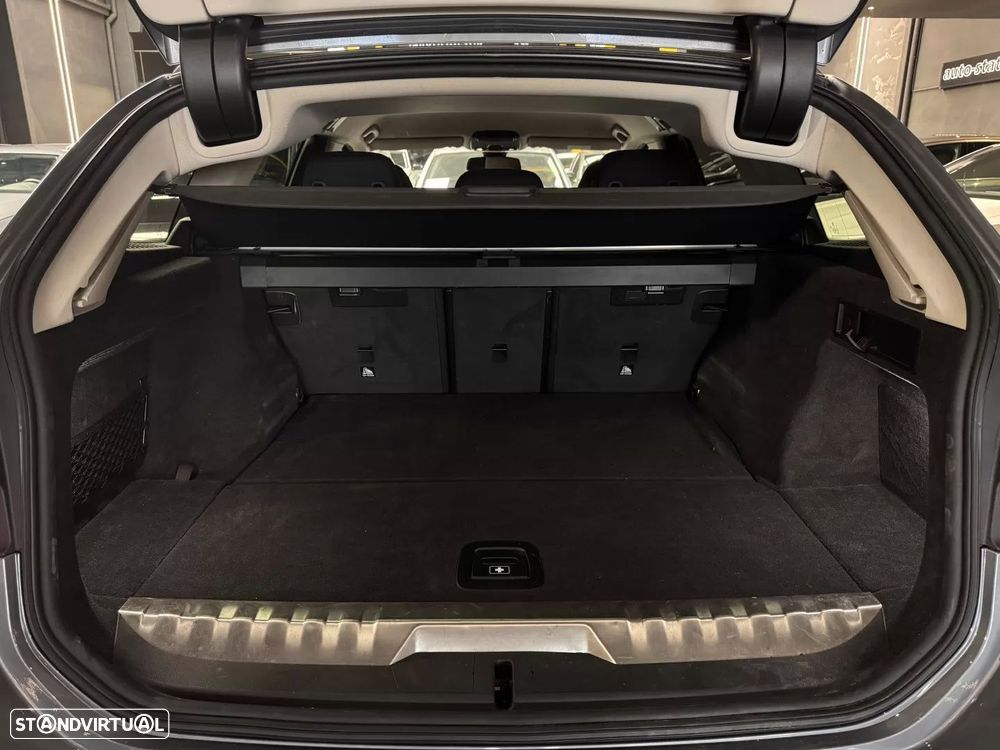 BMW 320 e Pack Essence Auto - 34