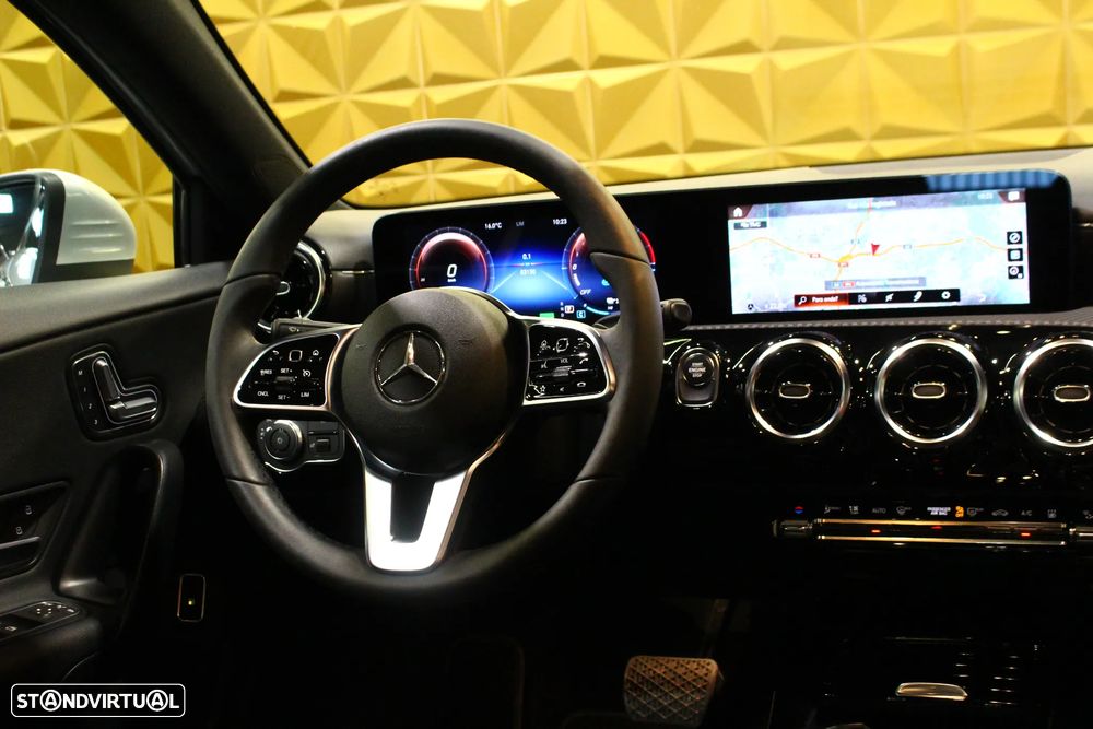 Mercedes-Benz A 250 e Progressive - 16