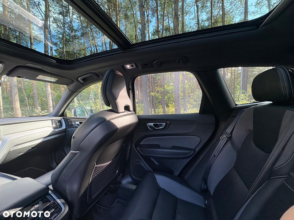 Volvo XC 60 - 8