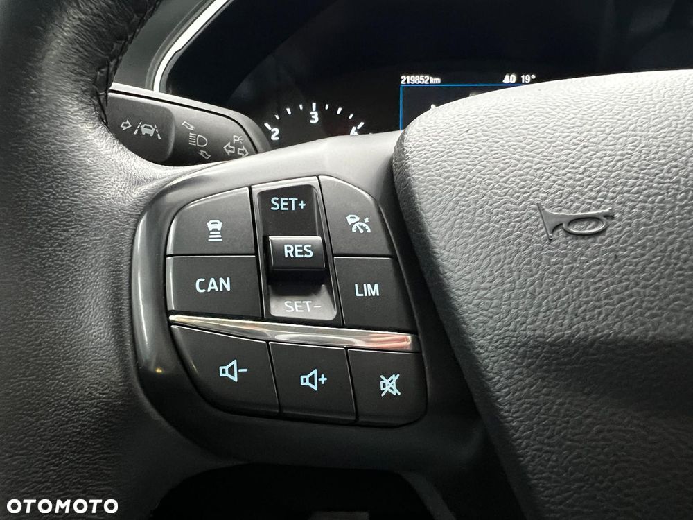 Ford Focus 1.5 EcoBlue STart-Stopp-System TITANIUM X - 10