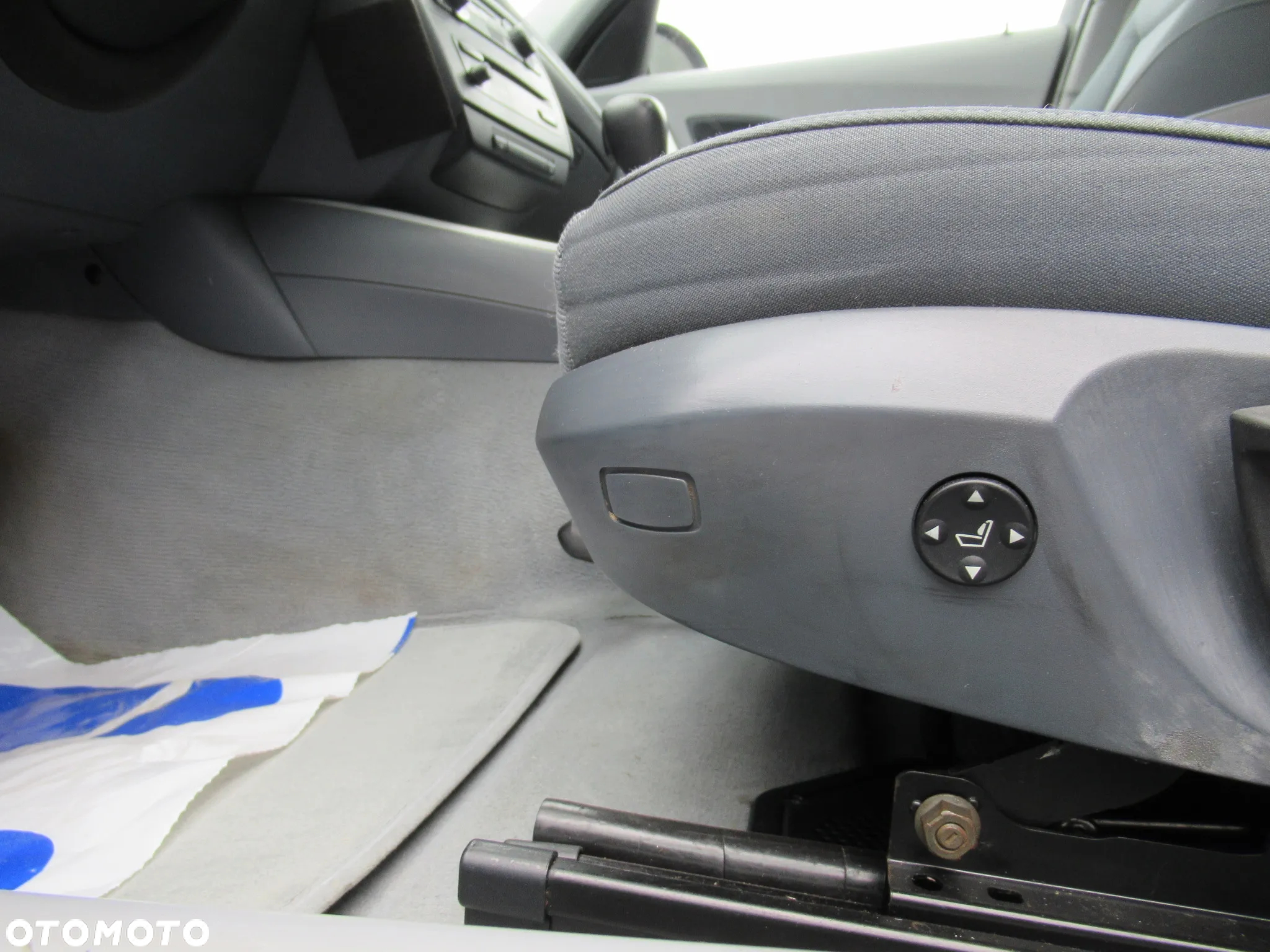 BMW Seria 1 - 16
