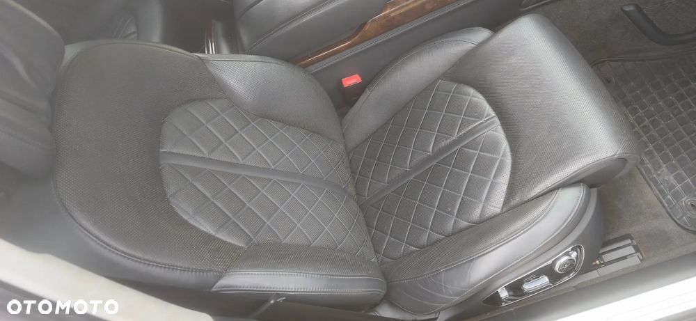 Audi A8 4.2 TDI Quattro - 26