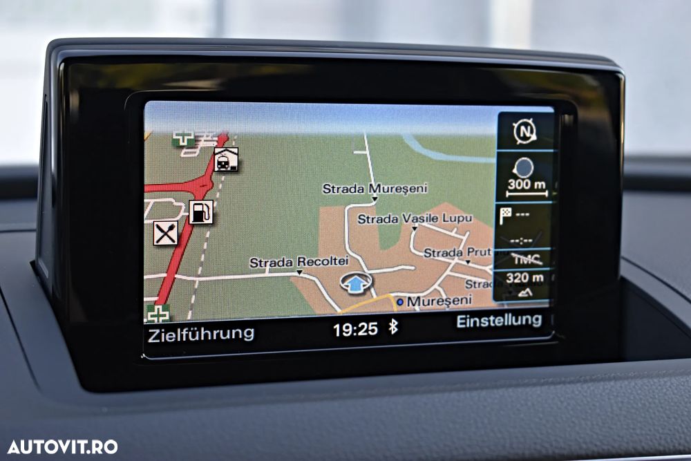 Audi Q3 2.0 TDI Quattro S tronic - 25