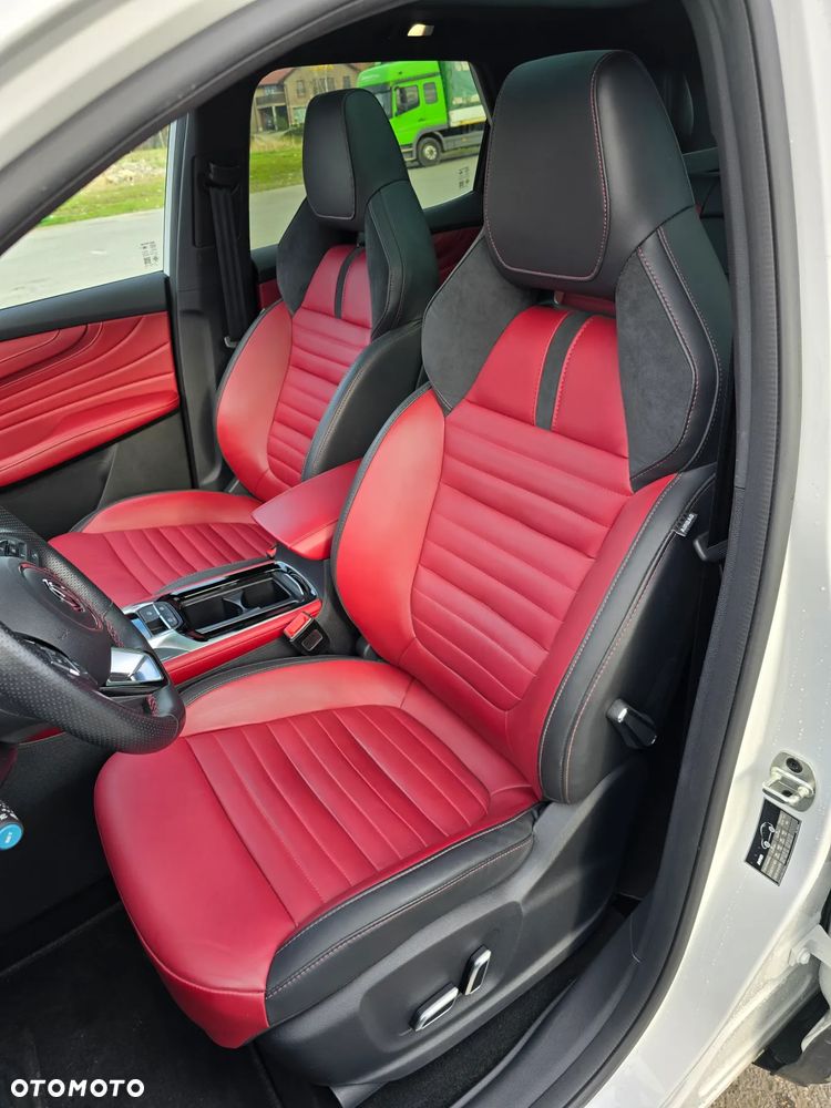 MG EHS 1.5T-GDI PHEV Luxury - 19