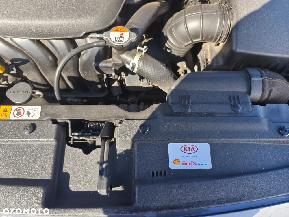 Kia Ceed 1.6 GDI Business Line - 16