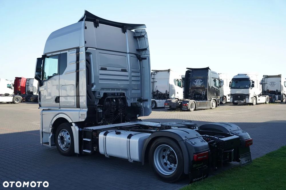 MAN TGX 18.510 / GX / MEGA  / LOW DECK / NAVI RIO - 7
