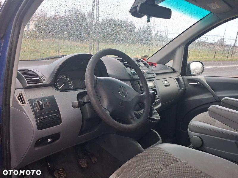 Mercedes-Benz Viano - 8