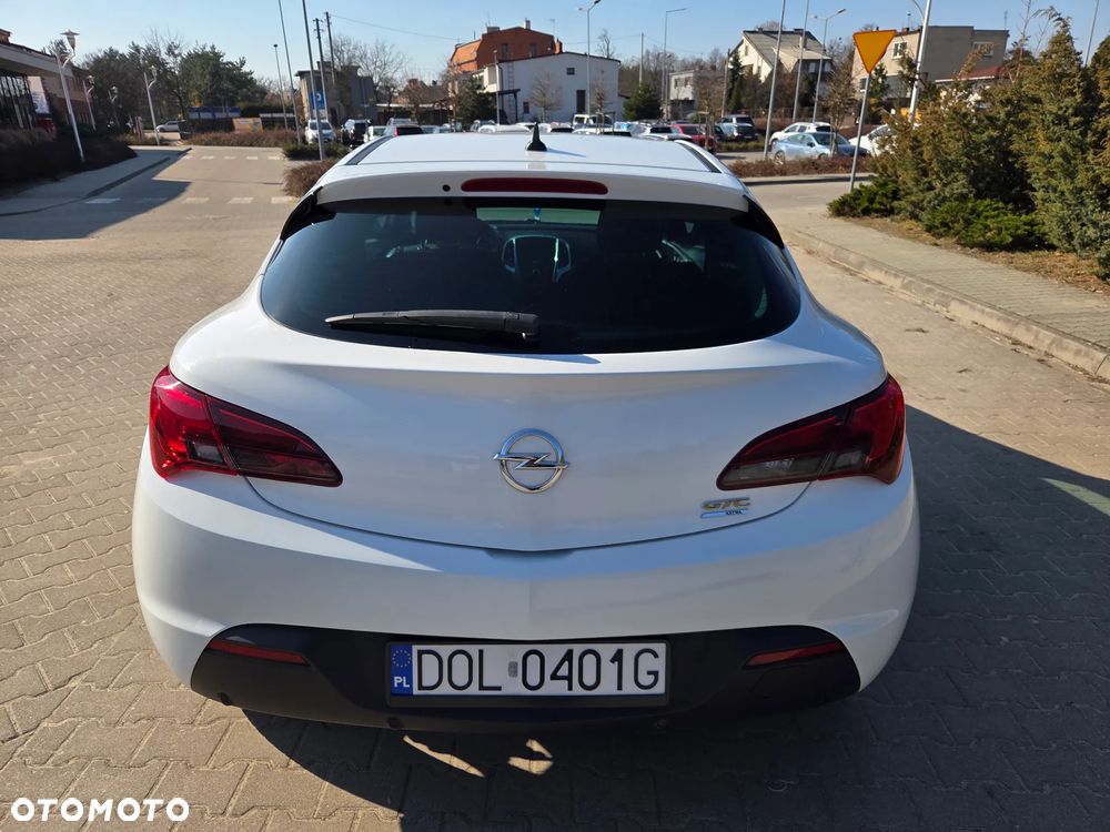 Opel Astra 1.6 D Start/Stop Excite - 4