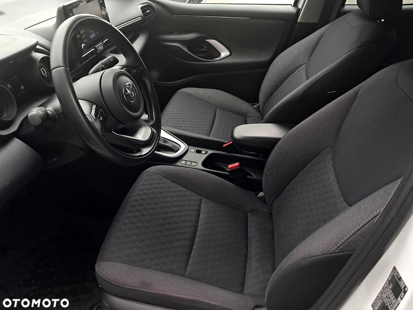 Toyota Yaris Hybrid 1.5 Comfort - 15