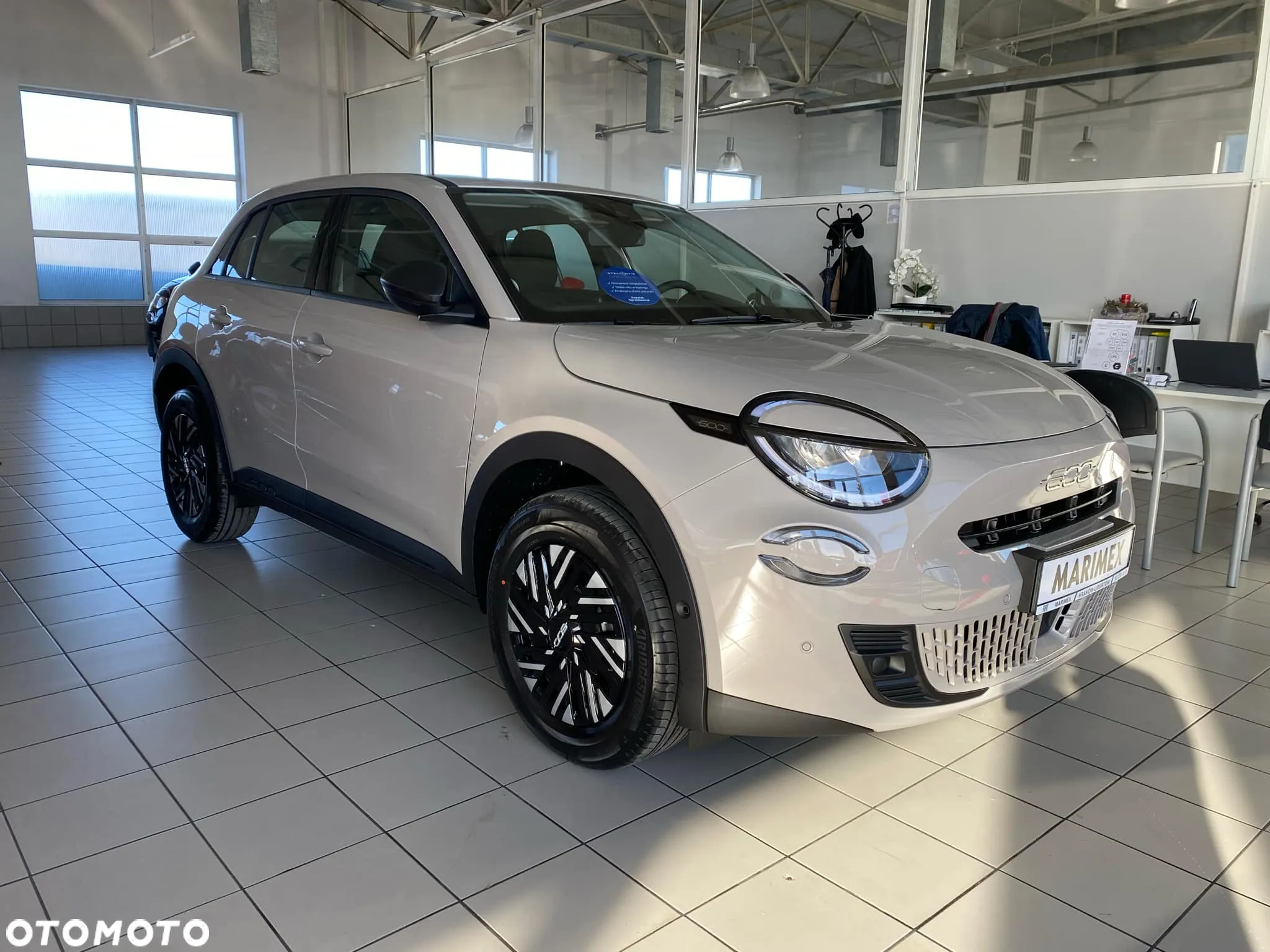 Fiat 600 1.2 Turbo Hybrid eDCT - 2