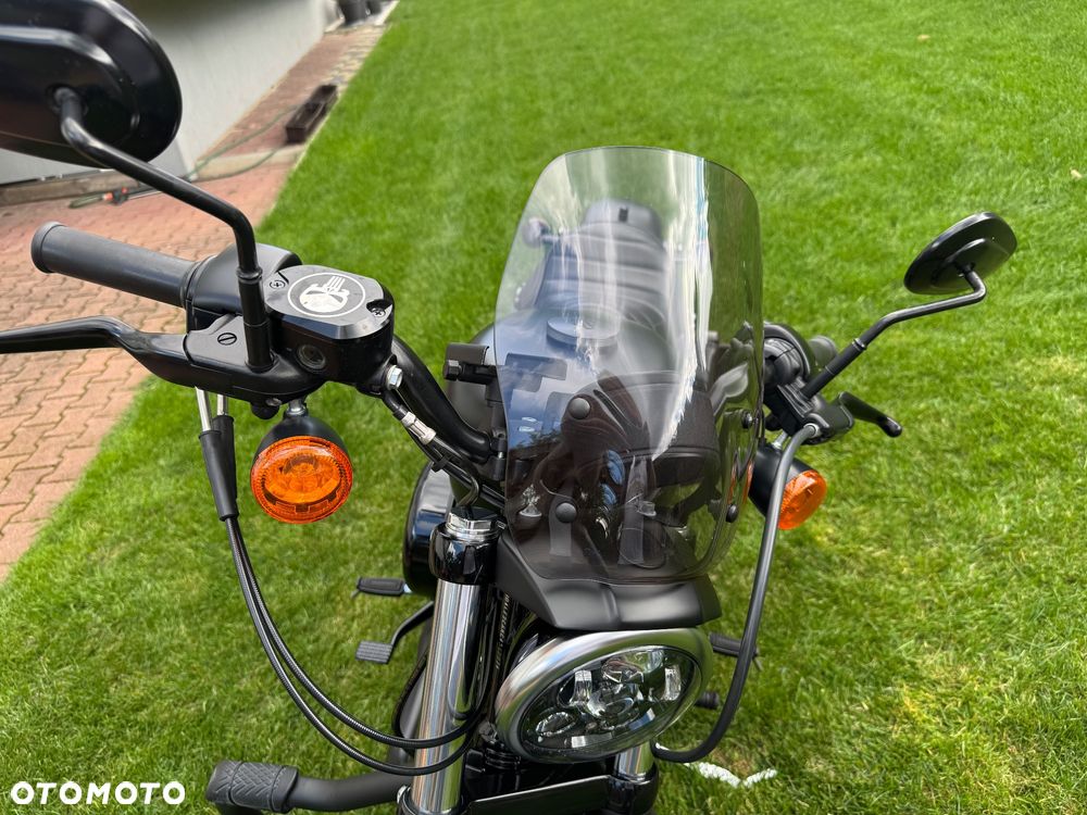 Harley-Davidson Sportster - 17