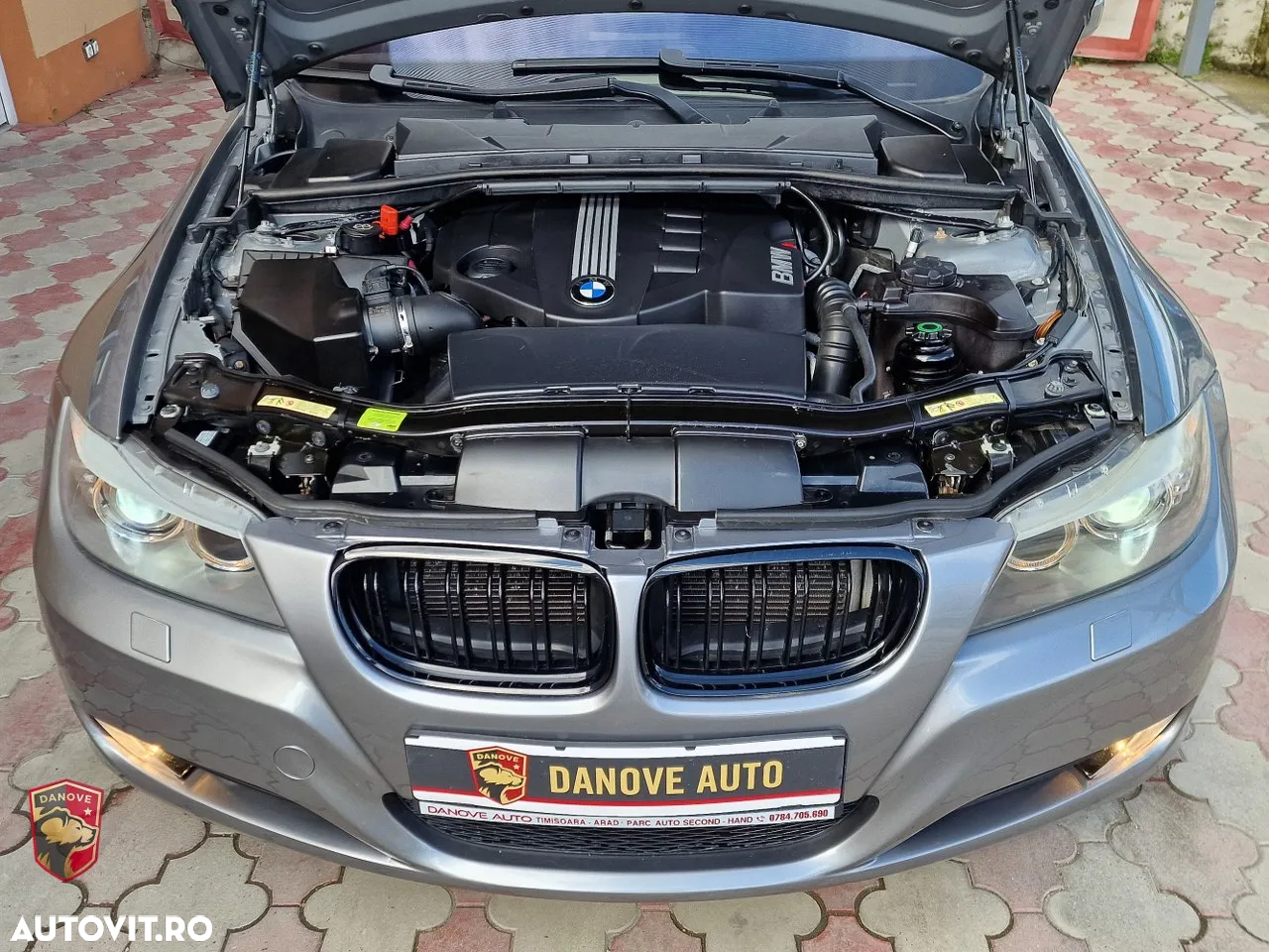 BMW Seria 3 320d xDrive - 26