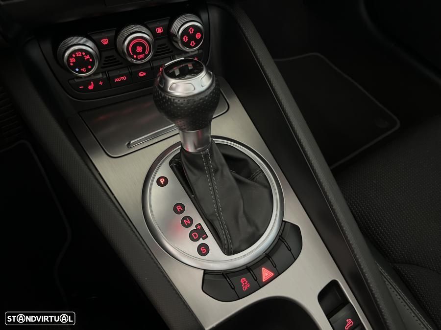 Audi TT Roadster 2.0 TDi quattro S-line S tronic - 26