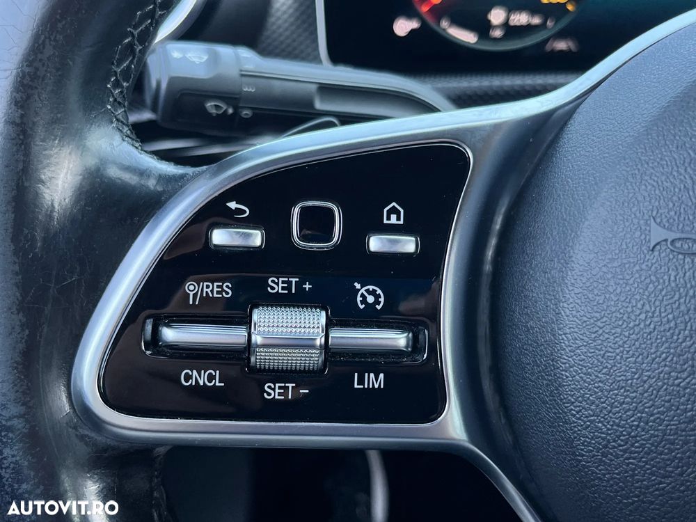 Mercedes-Benz A 180 - 16