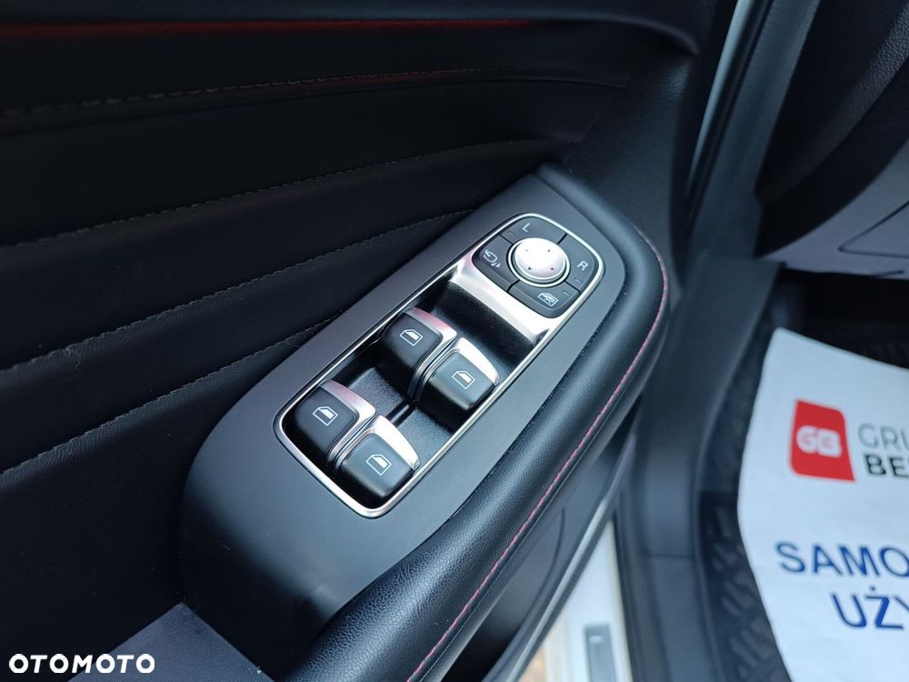 MG HS 1.5 T-GDI Exclusive DCT - 27