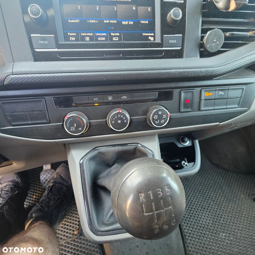 Volkswagen Transporter T6.1 - 8