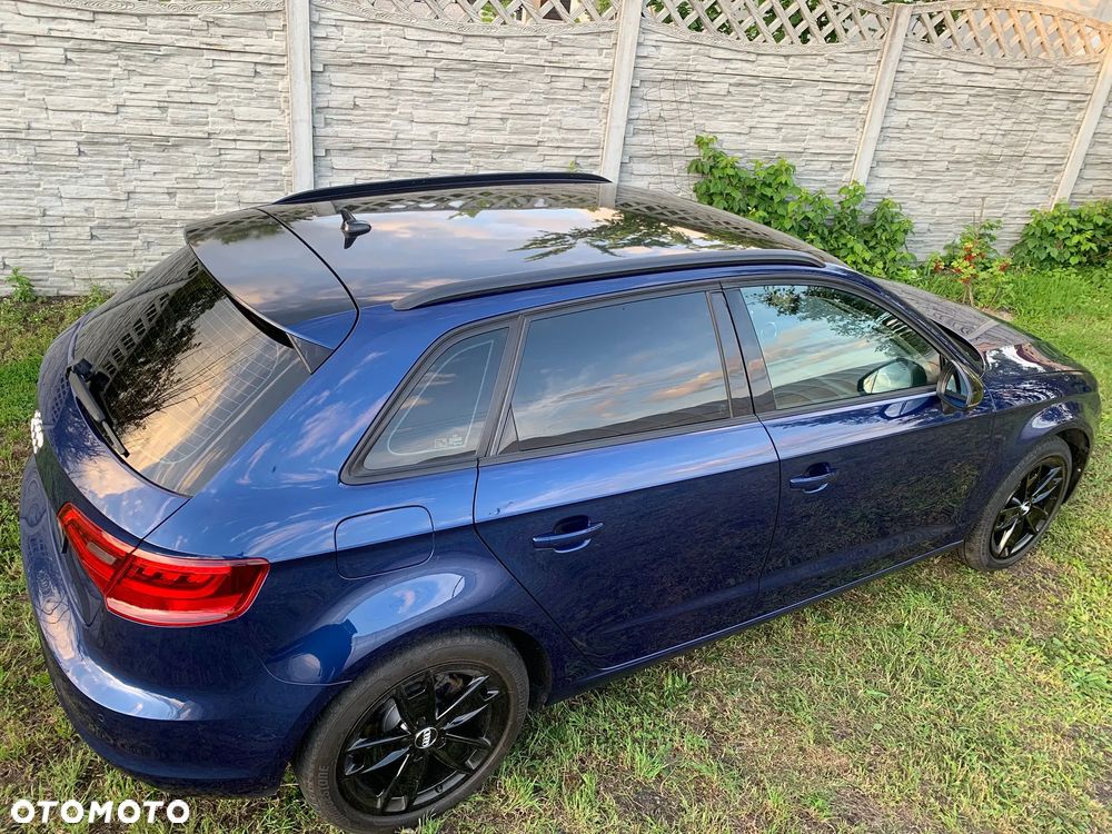 Audi A3 Sportback 1.6 TDI ultra Attraction - 3