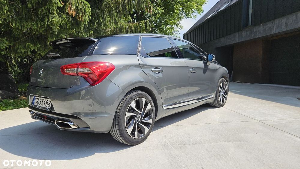 Citroën DS5 HDi 165 SportChic - 13
