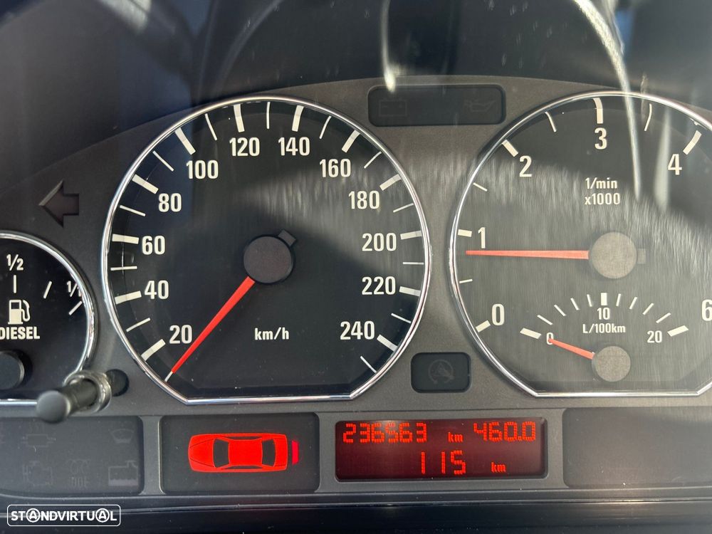 BMW 320 d Touring - 26