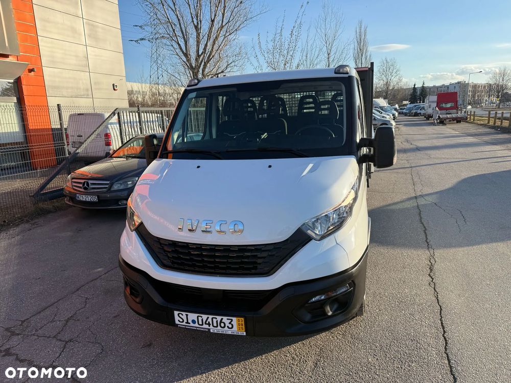 Iveco Daily 35S180, 3.0 180KM, Doka 7os., Niski przebieg, Bardzo zadbany - 12