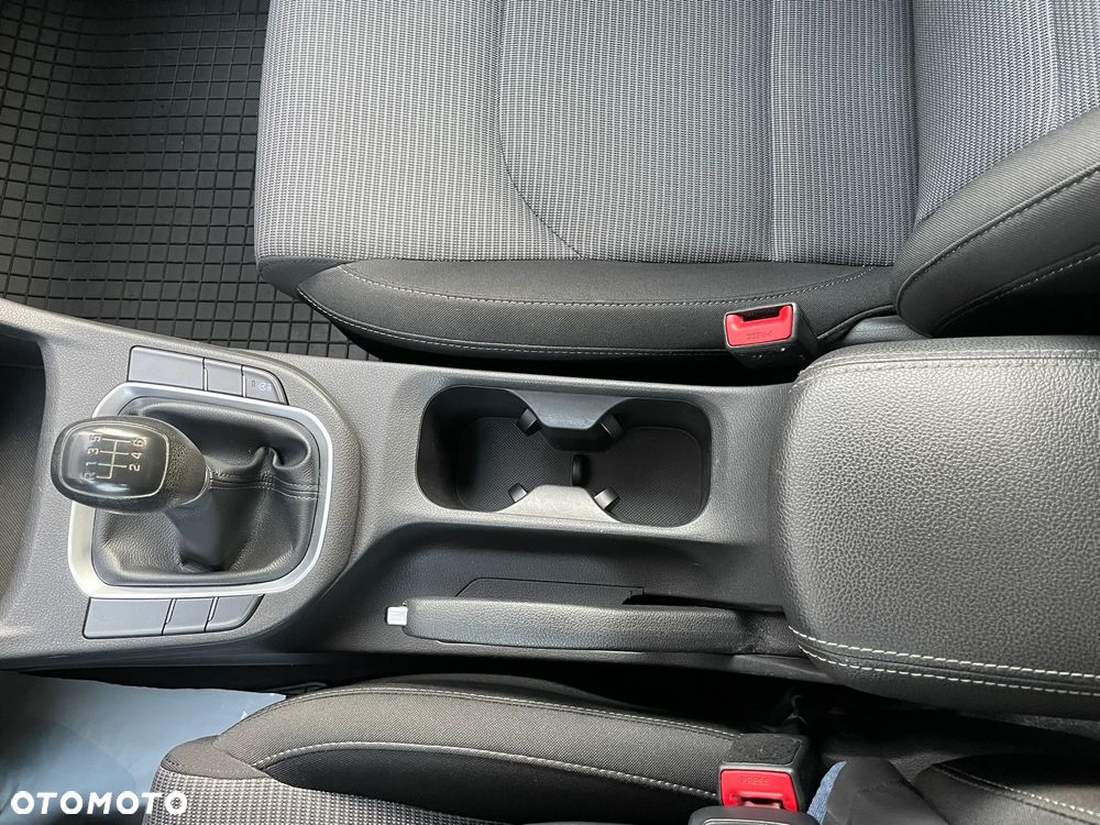 Hyundai i30 1.4 Classic + - 37