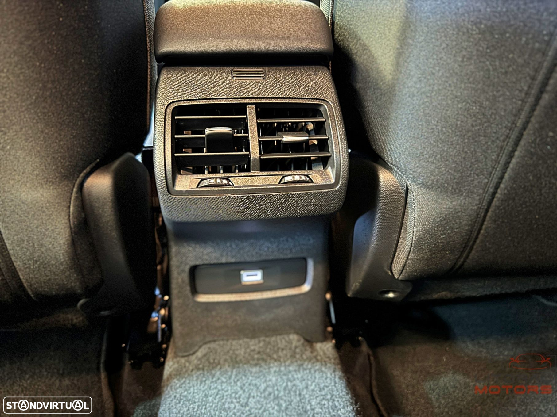 Citroën C4 X 1.2 PureTech Max EAT8 - 35