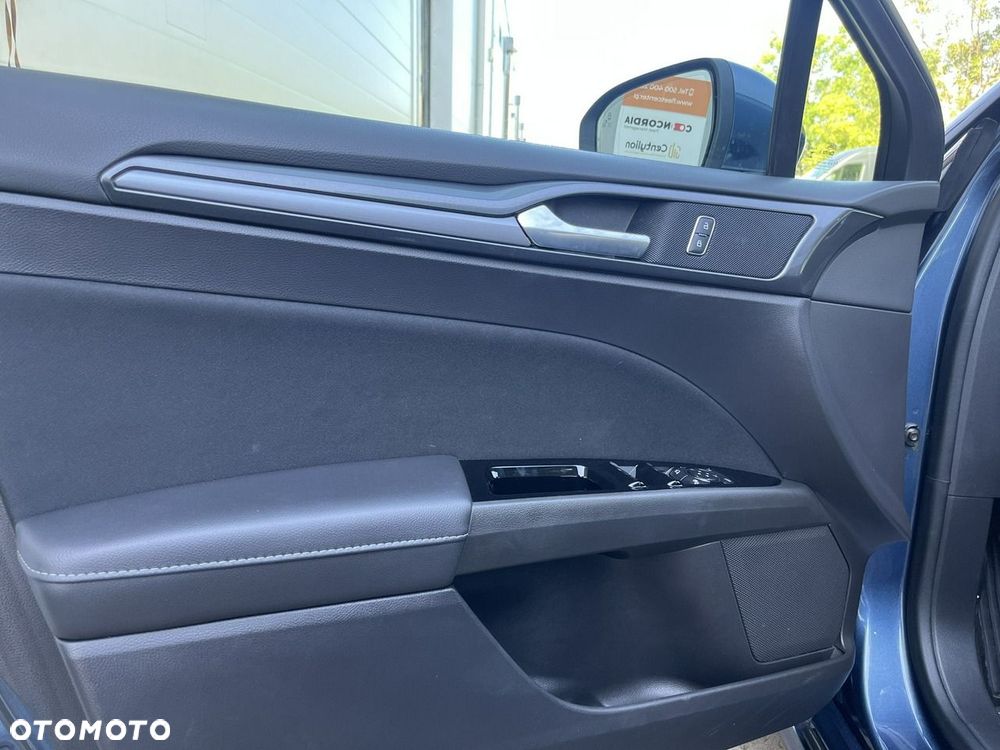 Ford Mondeo 2.0 EcoBlue Titanium - 14